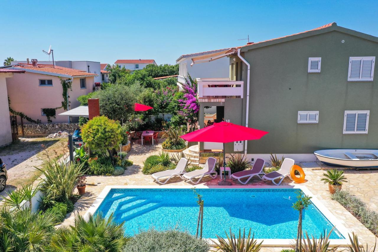 Villa Goga Vir Buitenkant foto